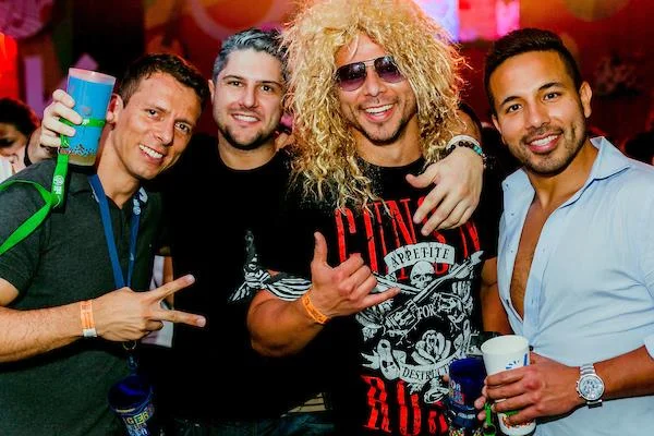 Bruno Mendes, Kyle Dacruz, Nic Todesca e Mike Todesca Bruno Mendes, Kyle Dacruz, Nic Todesca e Mike Todesca