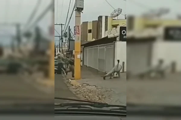 Ladrão faz acrobacia para fugir da PM em Minas e viraliza nas redes sociais