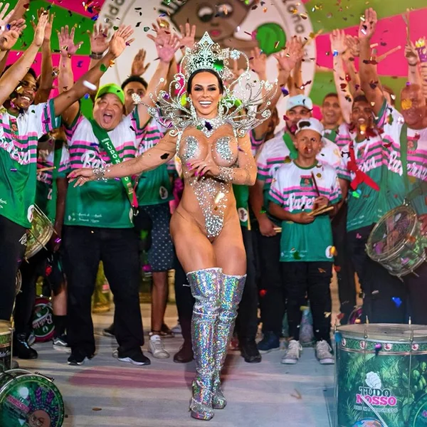 Rainha de bateria da Barroca fala de fantasia: “Pintura corporal” - destaque galeria Rainha de bateria da Barroca fala de fantasia: “Pintura corporal” - destaque galeria