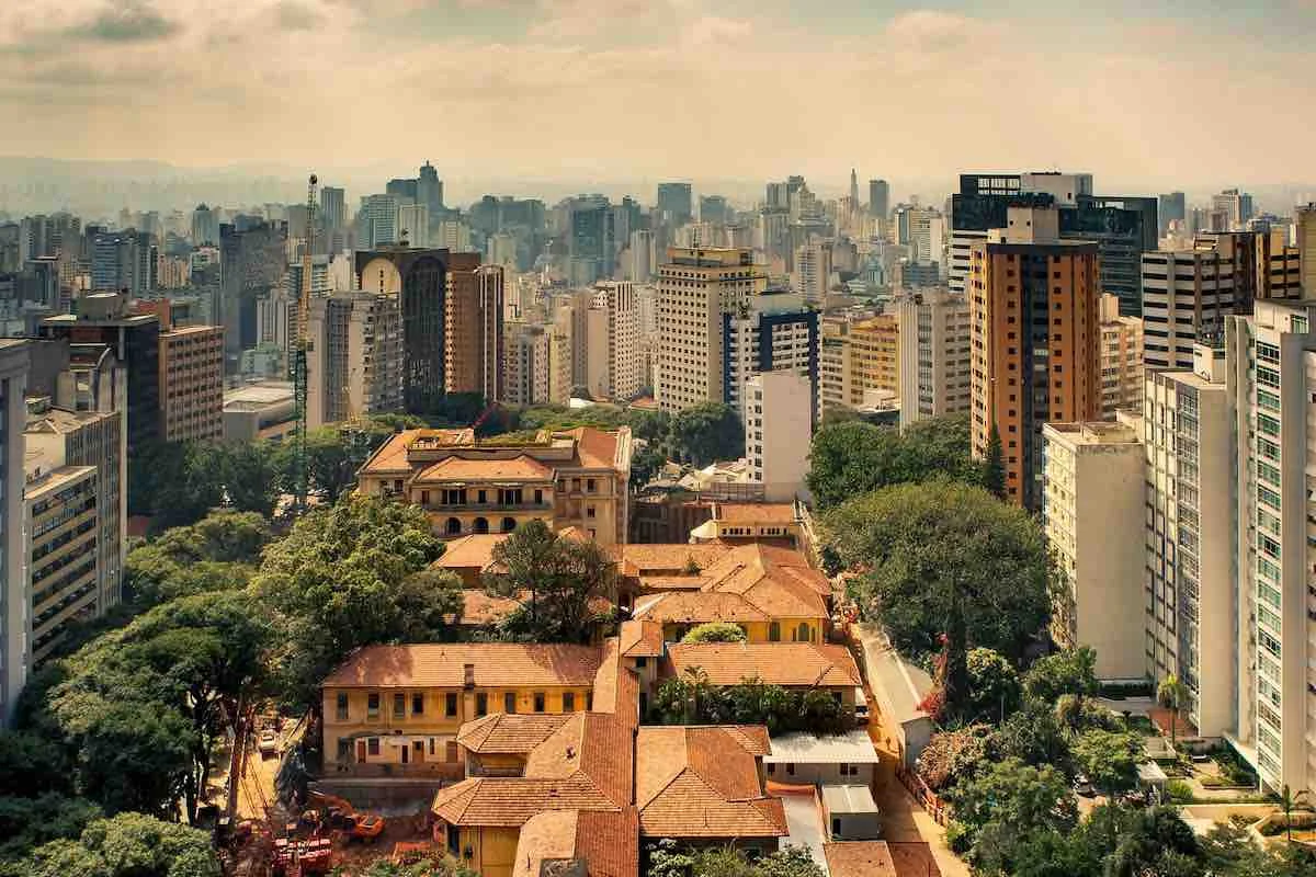 Blaze compra duplex de R$ 12,5 mi com donos ocultos em SP