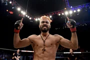 Ele foi campeão vice-campeão do TUF Brasil. Ele foi campeão vice-campeão do TUF Brasil.