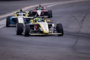 Fausto Arnaldo vence corrida 3 da Fórmula 4 e amplia liderança em Brasília - imagem 3