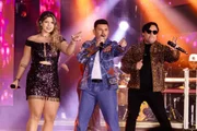 Neto Araújo e parceiros de banda, Renata Felina e Matheus Leitte