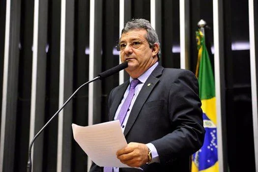 Ex-deputado e procurador são alvo da PF por supostos desvios na Saúde de RR