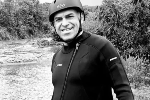 Imagem colorida de ex-prefeito de Quebrangulo Marcelo Lima - Metrópoles
