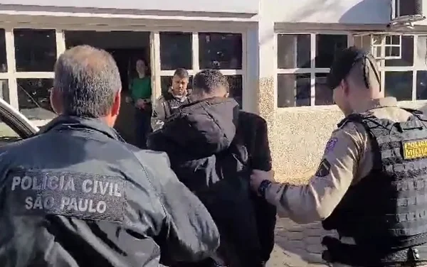 imagem colorida suspeito de matar e enterrar mulher em sp preso em mg