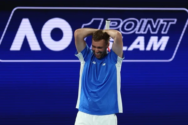 Australian Open: amador bate número 1 do mundo e vence One Point Slam