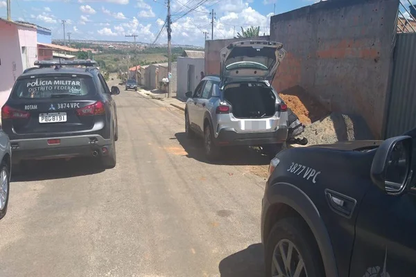 Vídeo: com helicóptero, Polícia Militar encontra carro furtado