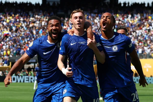 Palmer brilha, Chelsea vence o PSG e é campeão do Mundial de Clubes