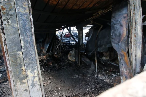 Flamengo: investimentos contrastam com precariedade de área incendiada