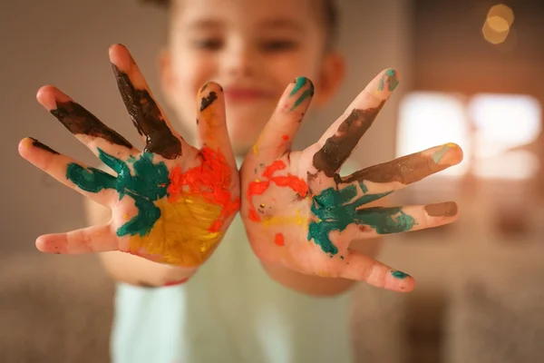 Ao definir as atividades do seu filho, reserve tempo para brincadeiras