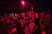 Enterrado vivo: o ritual de renascimento em retiro xamânico no DF