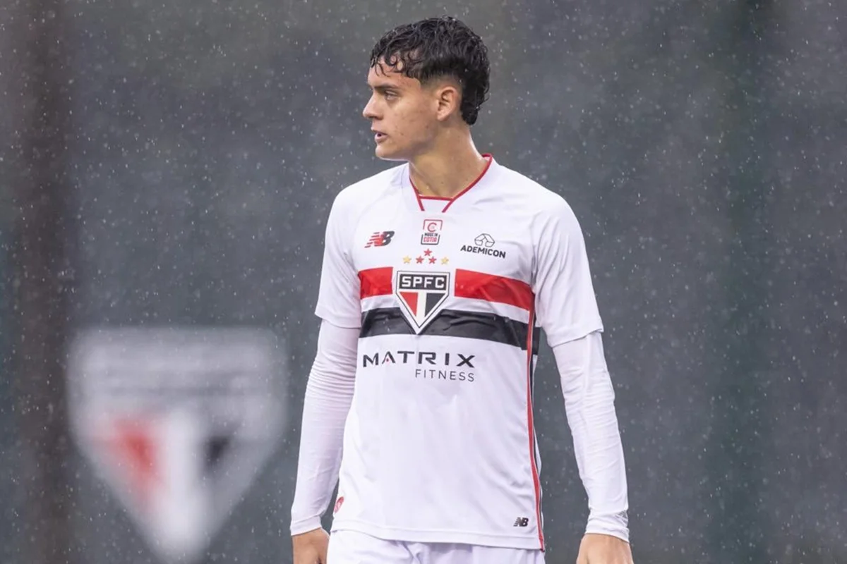 São Paulo confirma fratura na mandíbula de Lucca após grave acidente