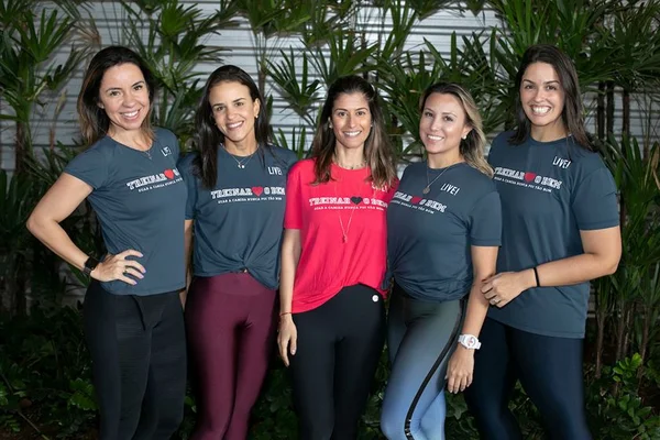 Aulão beneficente do projeto Treinar o Bem agita o B Hotel