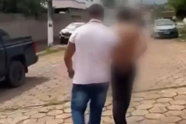 Idosa com câncer terminal sofre ameaças de morte do próprio filho