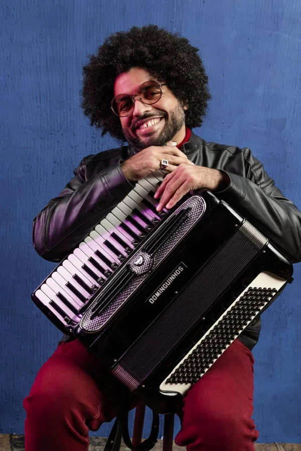Amigo de João Gomes, Mestrinho critica cobrança por posicionamento político - destaque galeria Amigo de João Gomes, Mestrinho critica cobrança por posicionamento político - destaque galeria