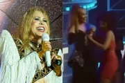 Joelma arrancou microfone da mão de fã durante show Joelma arrancou microfone da mão de fã durante show