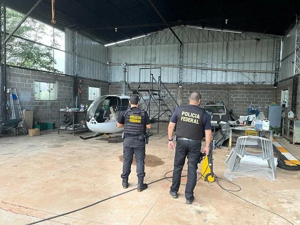 Vídeo: PF apreende até helicóptero em operação contra tráfico internacional