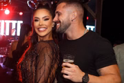 Arthur Picoli se declara para Ivy Moraes: "Minha princesa"