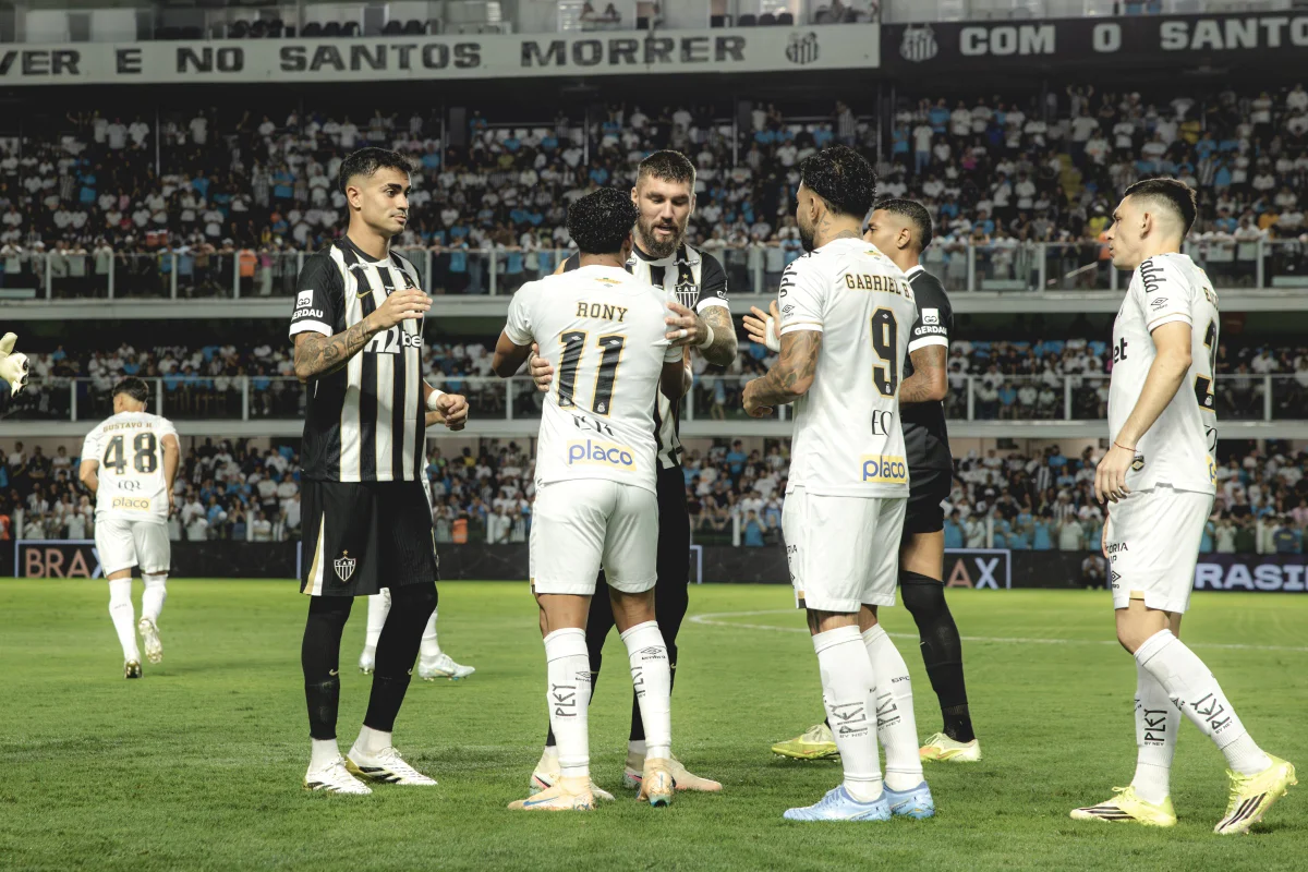 Cuca valoriza vantagem na Sul-Americana, mas pede cuidado com o Brasileirão - imagem 2 Cuca valoriza vantagem na Sul-Americana, mas pede cuidado com o Brasileirão - imagem 2