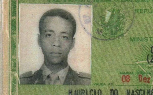 Comando do Exército mantém punição de cadete negro da turma de G.Dias