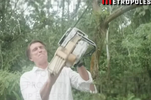 Cena do trailler do filme “Dark horse”, a ser lançado durante as eleições presidenciais