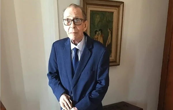 Personalidades lamentam morte de João Gilberto nas redes sociais
