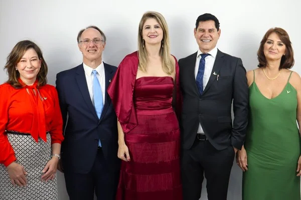 CRM-DF empossa nova diretoria