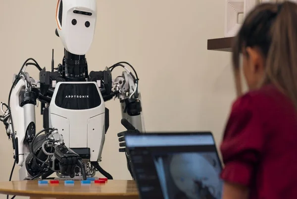 Google na corrida dos robôs com olhos nos humanoides (por Raúl Limón)