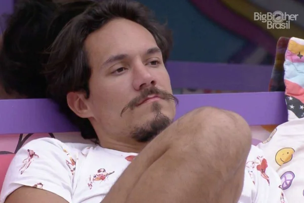 Eliezer chora após ser criticado por sobrenome da filha: “Desgastante”