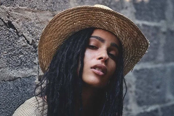 Zoe Kravitz será a Mulher-Gato em novo filme de Batman