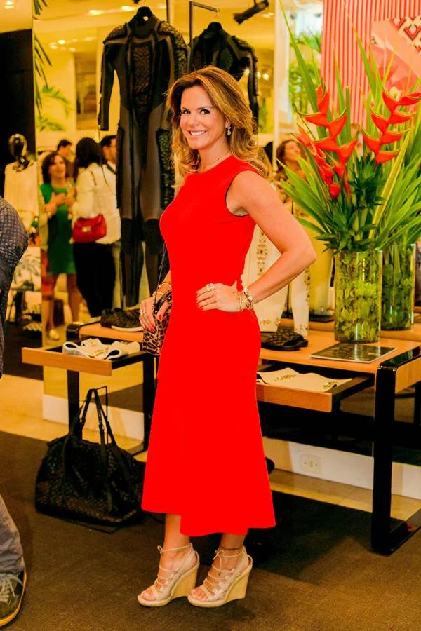 Claudia Salomão Claudia Salomão