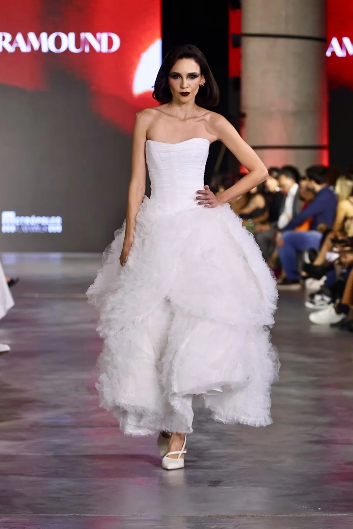 Noiva que encerrou o desfile Noiva que encerrou o desfile
