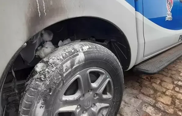 Facções estariam ligadas ao ataque contra carros e viatura na Bahia