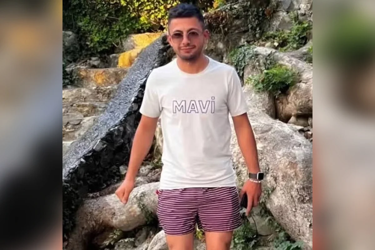 Testemunhas relataram que o jovem foi retirado da água rapidamente e socorrido ainda no local Testemunhas relataram que o jovem foi retirado da água rapidamente e socorrido ainda no local