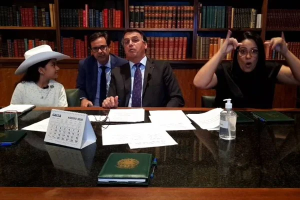 Live do presidente Bolsonaro