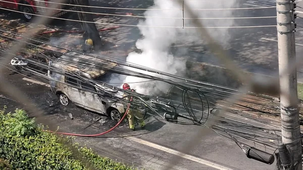 Land Rover incêndio BH