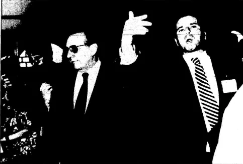 Em 1994, Luiz Fux (dir) com o ministro Flaquer Scartezzini, corredor-geral eleitoral