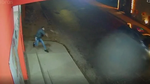 Vídeo: homem reage a assalto com pedradas e ladrão desiste de furto