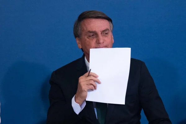 Presidente Jair Bolsonaro durante Solenidade alusiva à Política Nacional para Recuperação das Aprendizagens na Educação Básica e ao MECPlace no palacio planalto em brasília