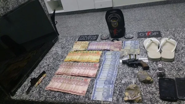 Grupo é preso por roubos a comércio na Estrutural
