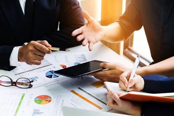Concurso para auditor fiscal de GO tem 28 vagas. Salário de R$ 20 mil