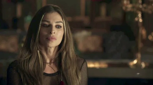 O Outro Lado: Sophia denuncia Lívia por sequestro de Tomaz