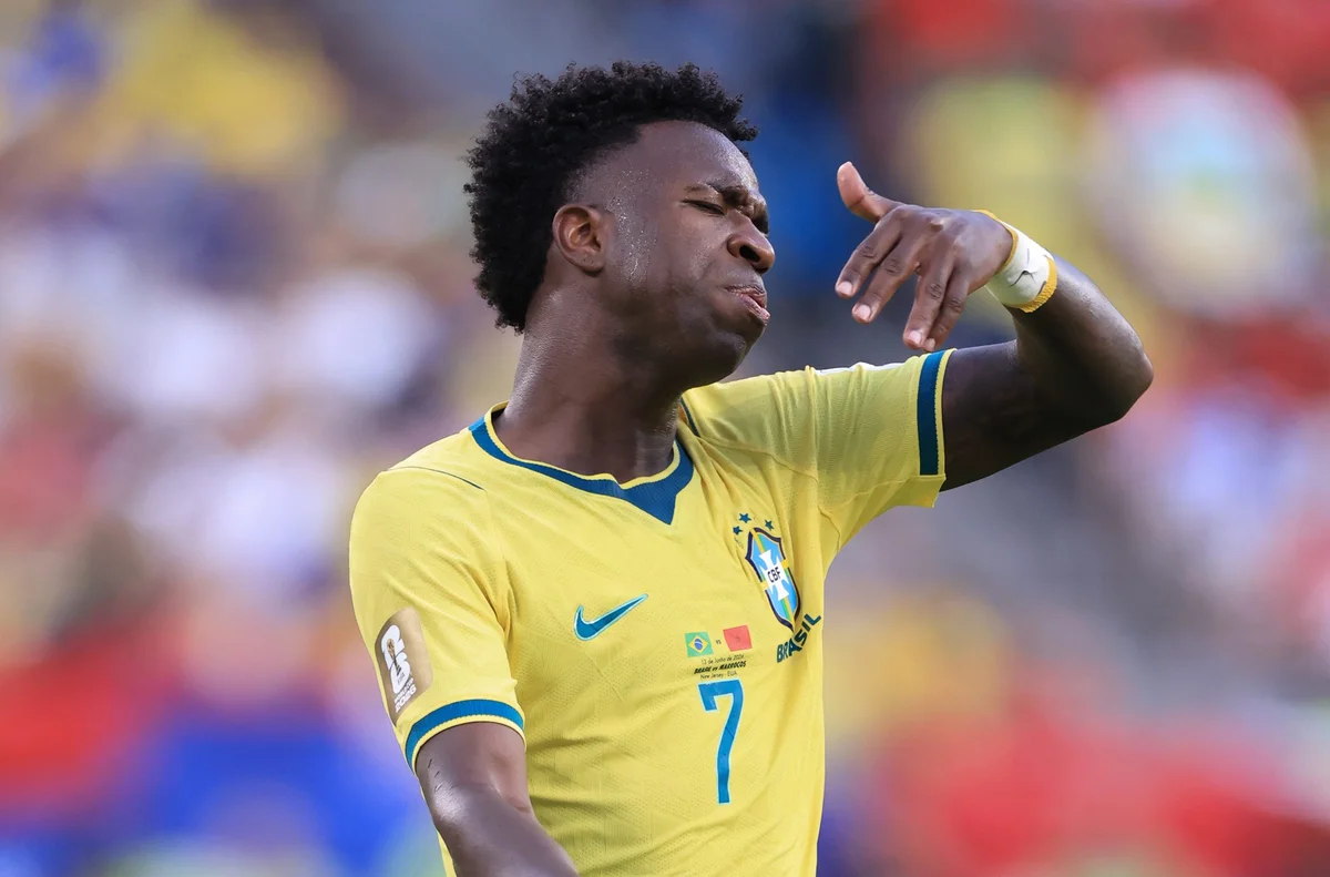 Imprensa internacional critica Seleção após empate: “Não é candidata” Imprensa internacional critica Seleção após empate: “Não é candidata”