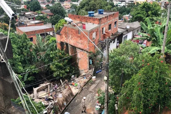 Casa desaba e mata mulher de 67 anos no Espírito Santo
