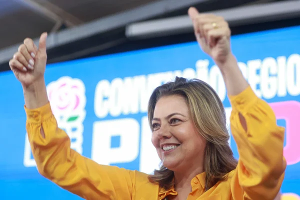 PDT oficializa candidatura da senadora Leila do Vôlei à reeleição