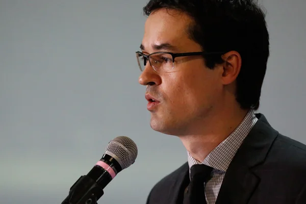 Comissão da Câmara quer ouvir Dallagnol após audiência de Moro