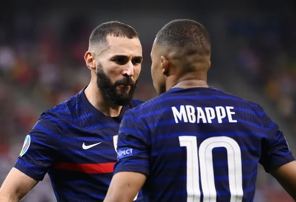 Benzema confirma que Mbappe jogará no Real Madrid