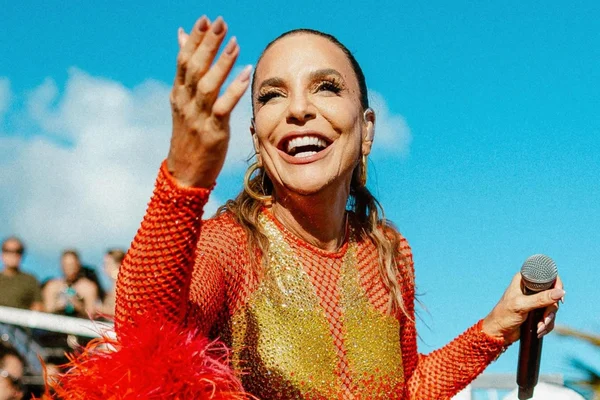 Ivete Sangalo - Metrópoles