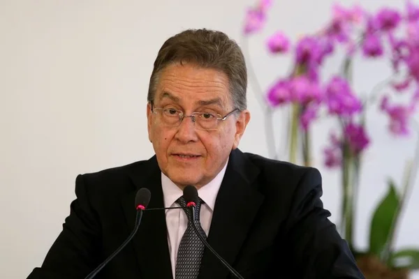 Metrópoles sabatina Paulo Rabello de Castro